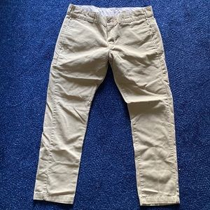 Dickies size 30/30 no holes no stains